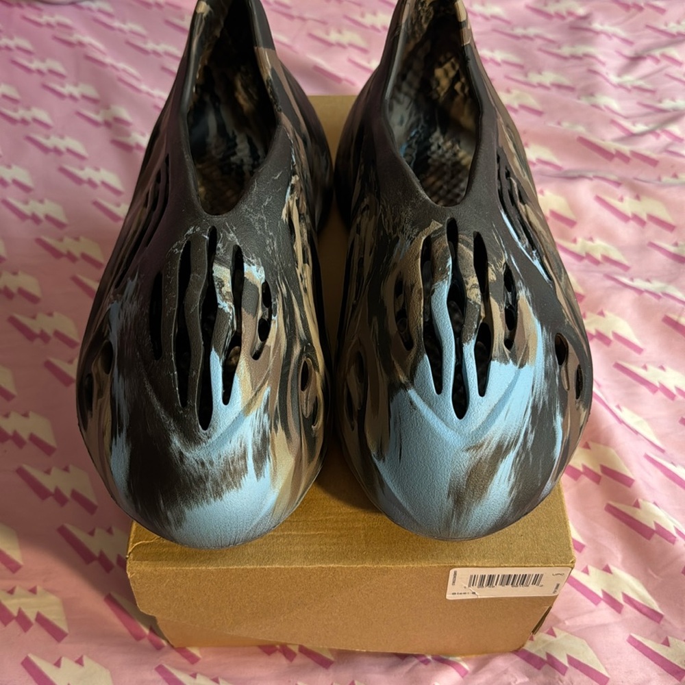 Yeezy Foam Runner 'MX Cinder'